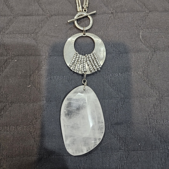 Jewelry - Elegant Silver and White Pendant Necklace